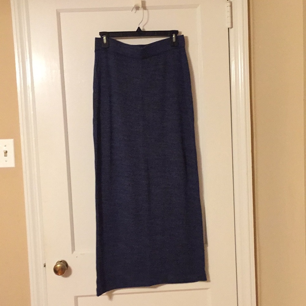 Lou Grey maxi skirt size extra small